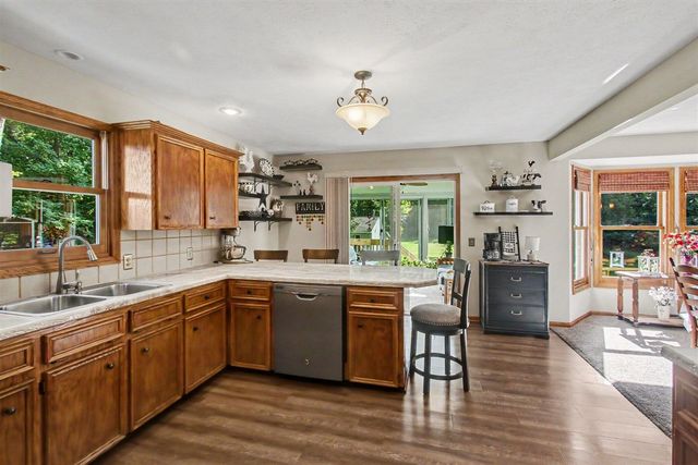 7660 56th Ave, Hudsonville, MI 49426