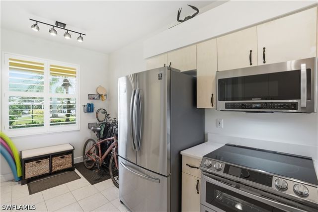 9250 Highland Woods BLVD 2105, Bonita Springs, FL 34135