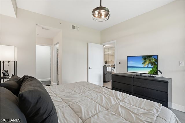 9250 Highland Woods BLVD 2105, Bonita Springs, FL 34135