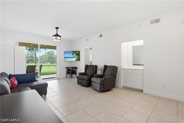 9250 Highland Woods BLVD 2105, Bonita Springs, FL 34135
