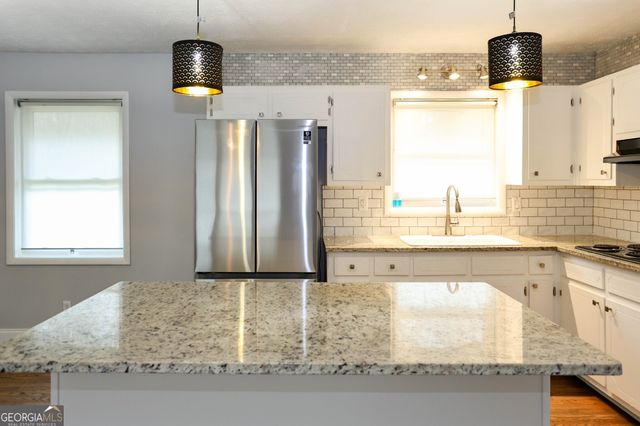 667 Tara Circle SE, Atlanta, GA 30354