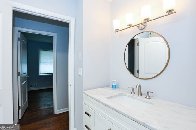 667 Tara Circle SE, Atlanta, GA 30354