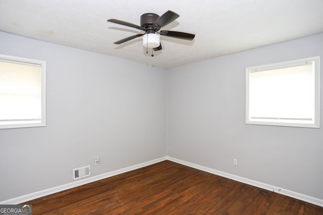 667 Tara Circle SE, Atlanta, GA 30354