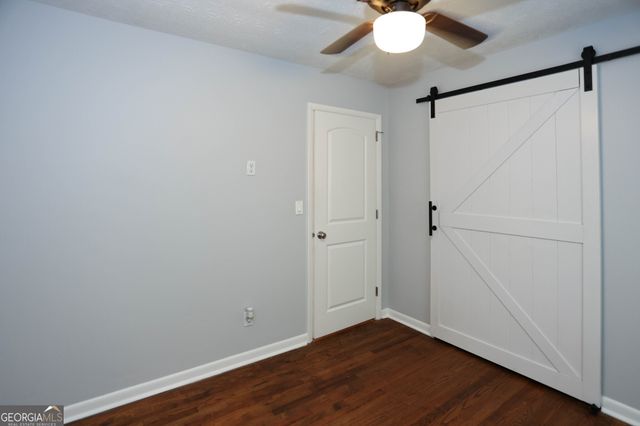 667 Tara Circle SE, Atlanta, GA 30354