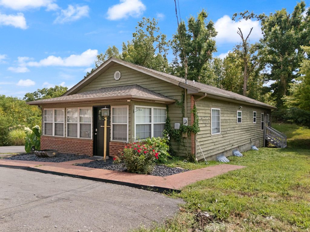 965 Gordon Hill Pike, Corbin, KY 40701