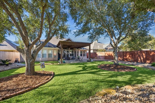 924 Eagle Lake Road, Sealy, TX 77474