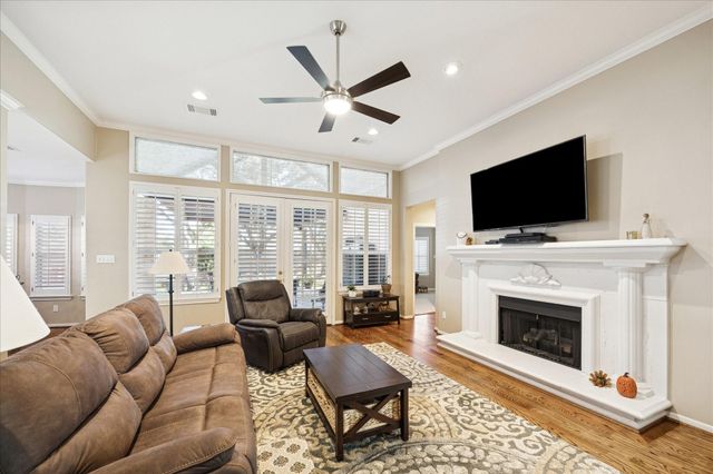 924 Eagle Lake Road, Sealy, TX 77474