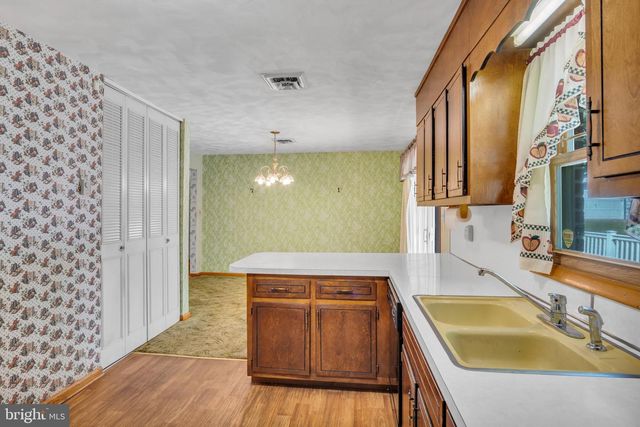 31 HUNTERS VALLEY RD, Liverpool, PA 17045