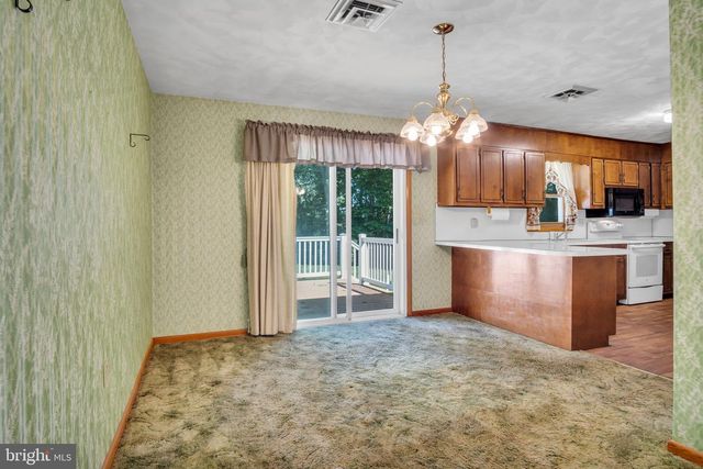 31 HUNTERS VALLEY RD, Liverpool, PA 17045