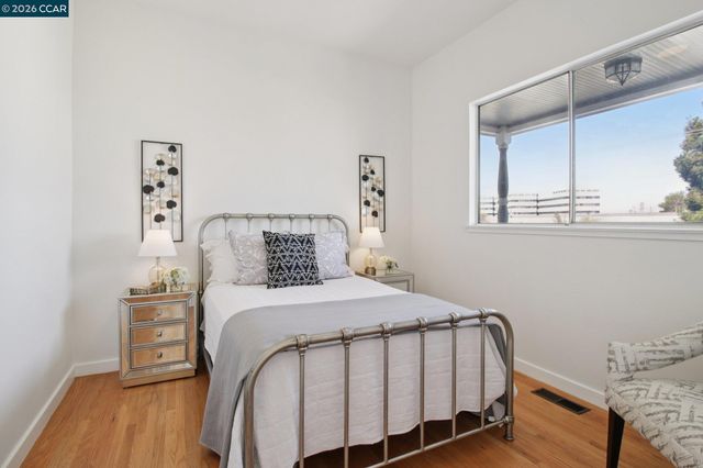 211 Delfino Ave, Richmond, CA 94801