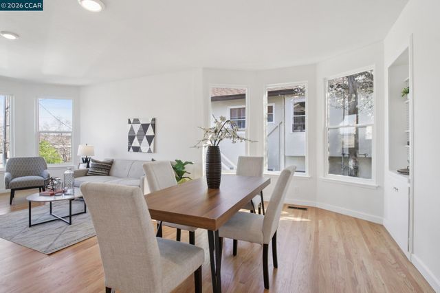 211 Delfino Ave, Richmond, CA 94801