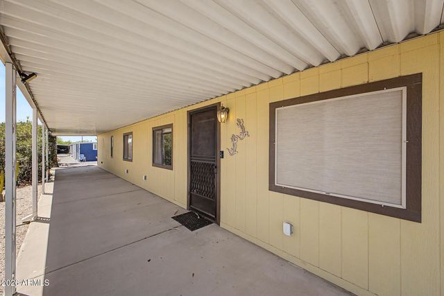 834 S MERIDIAN Road 26, Apache Junction, AZ 85120