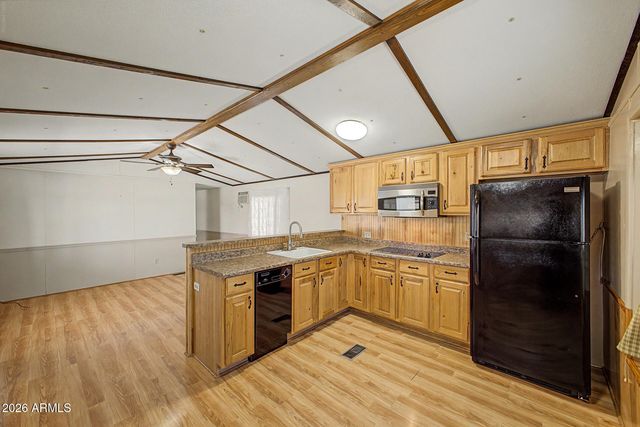 834 S MERIDIAN Road 26, Apache Junction, AZ 85120