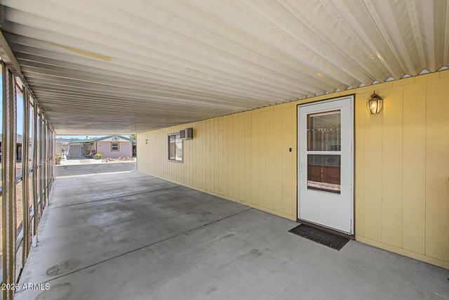 834 S MERIDIAN Road 26, Apache Junction, AZ 85120