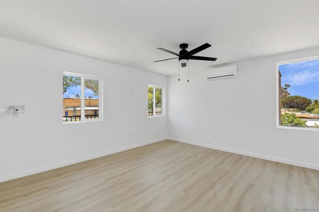 303 Sears Ave., San Diego, CA 92114