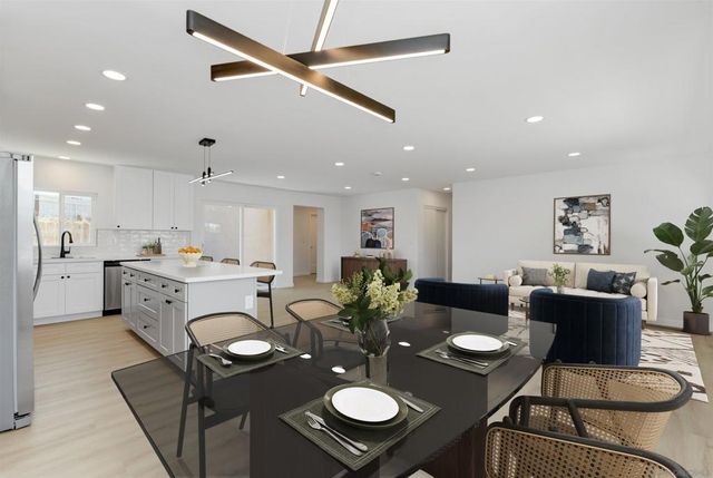 303 Sears Ave., San Diego, CA 92114