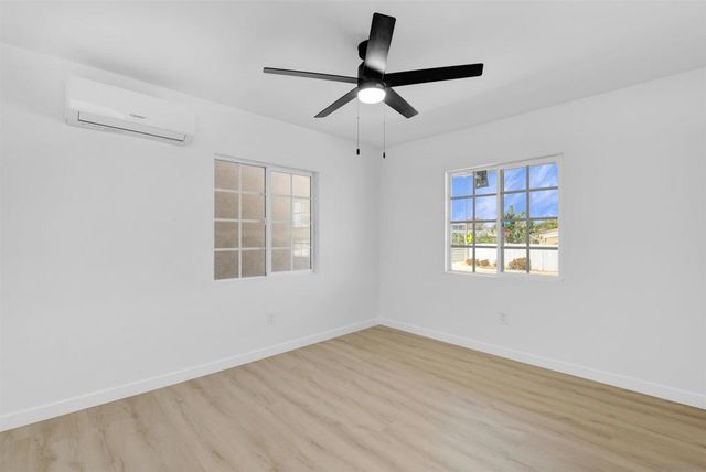 303 Sears Ave., San Diego, CA 92114