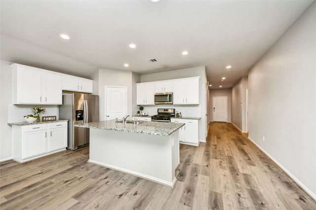 13973 Leigh Lake Ln, Conroe, TX 77384