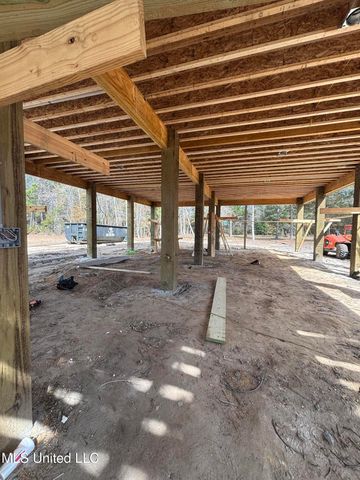 318 Hillcrest Street, Waveland, MS 39576