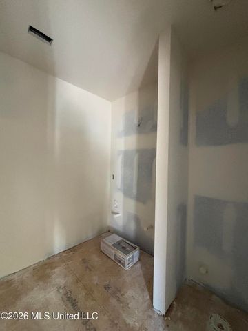 318 Hillcrest Street, Waveland, MS 39576