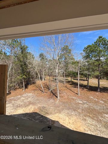 318 Hillcrest Street, Waveland, MS 39576