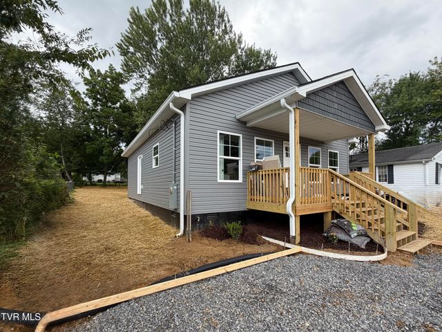 312 Dyer Street, Johnson City, TN 37601