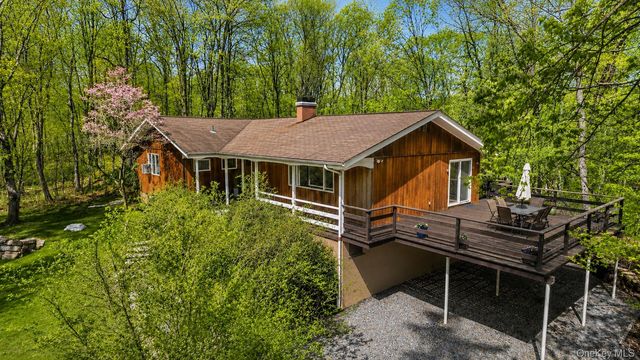 86 Mount Airy Road E, Croton-on-hudson, NY 10520
