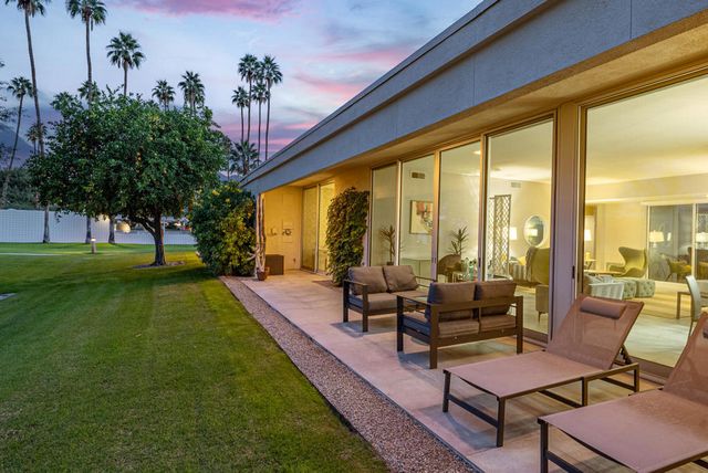 70 Lakeview Drive, Palm Springs, CA 92264
