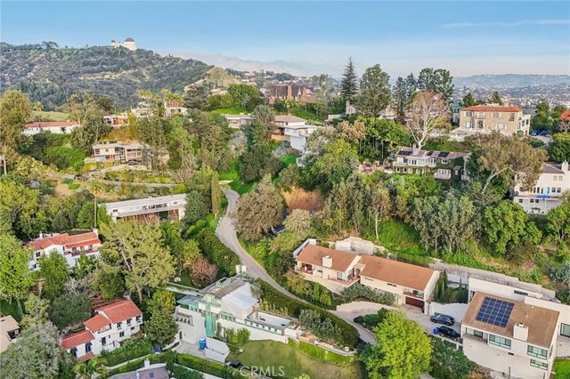 2252 Verde Oak, Los Angeles, CA 90068