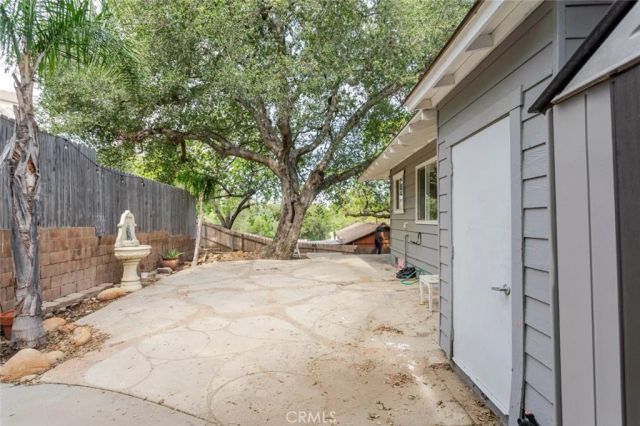 5888 Oak Knolls, Simi Valley, CA 93063