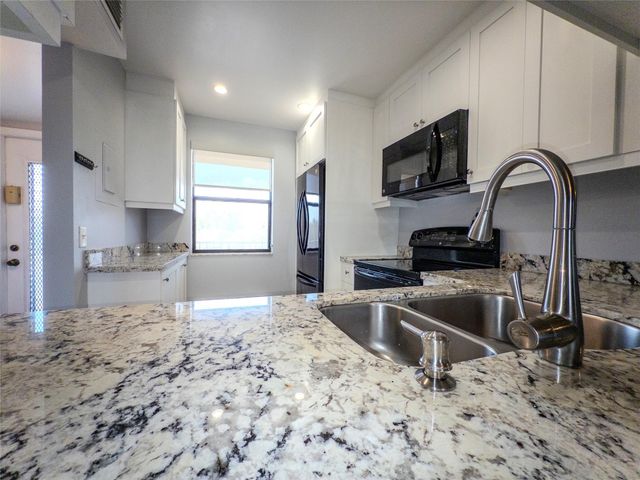 10332 Sunrise Lakes Boulevard 310, Sunrise, FL 33322