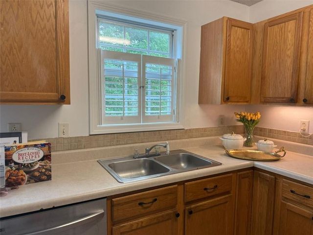 4741 Bob White Run, Lithonia, GA 30038