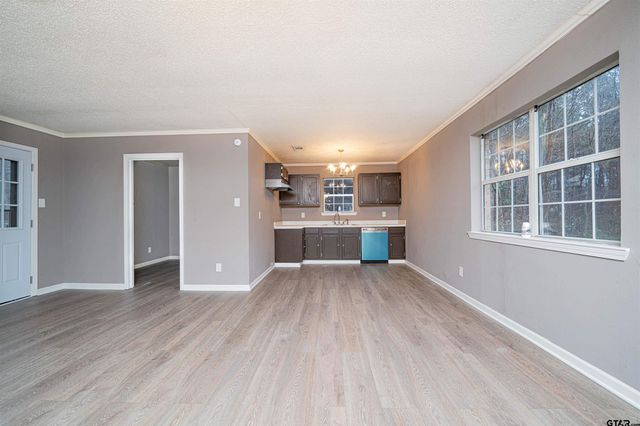 2802 Granite Dr, Longview, TX 75604