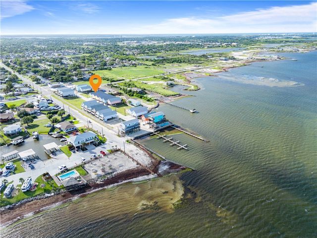 134 Laguna Village Dr, Corpus Christi, TX 78418