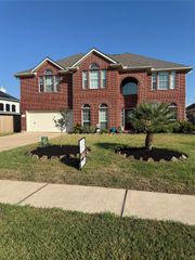 28 Atascadero Drive, Manvel, TX 77578