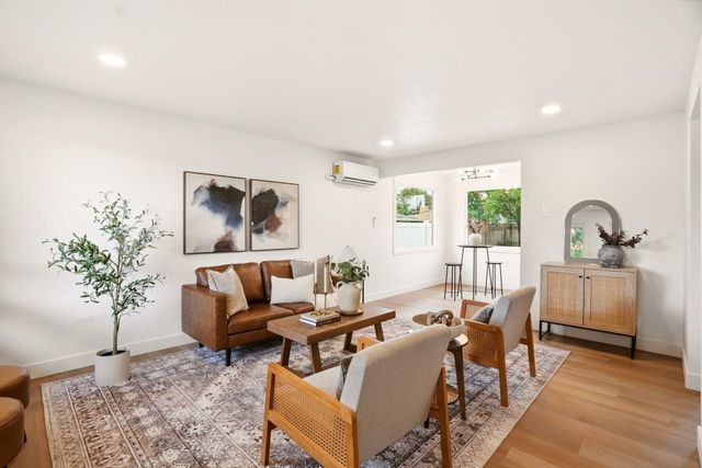 8309 E knox Ave, Spokane Valley, WA 99212