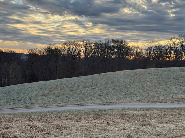 Lot 4 NW Hidden Cove, Bentonville, AR 72712