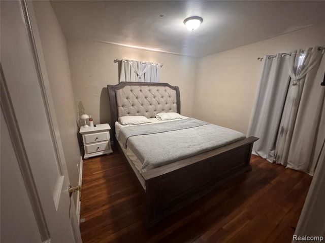 612 Alvord Avenue, Flint, MI 48507