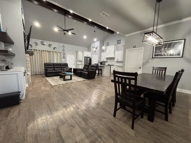 1114 N Gardner Avenue, Lubbock, TX 79416