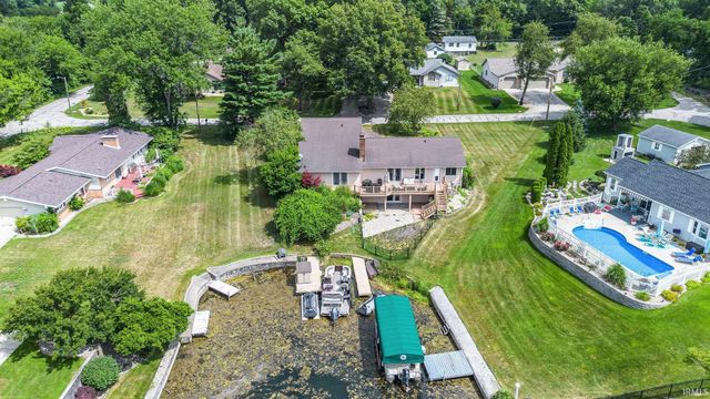 21330 Echo Lane, Bristol, IN 46507