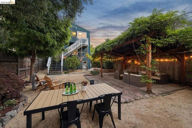 1357 E 25th ST, Oakland, CA 94606