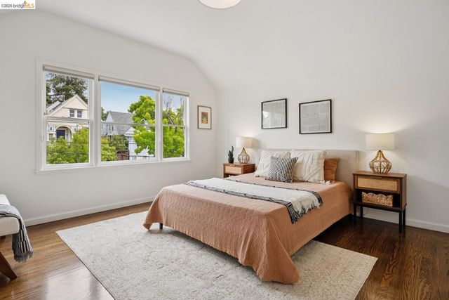 1357 E 25th ST, Oakland, CA 94606