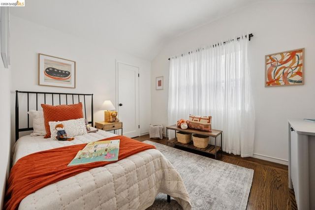 1357 E 25th ST, Oakland, CA 94606