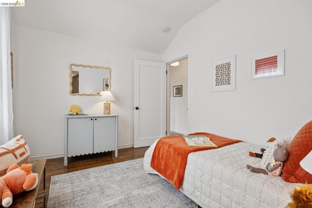 1357 E 25th ST, Oakland, CA 94606