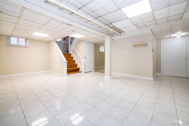 68 Leland Avenue, New Rochelle, NY 10805