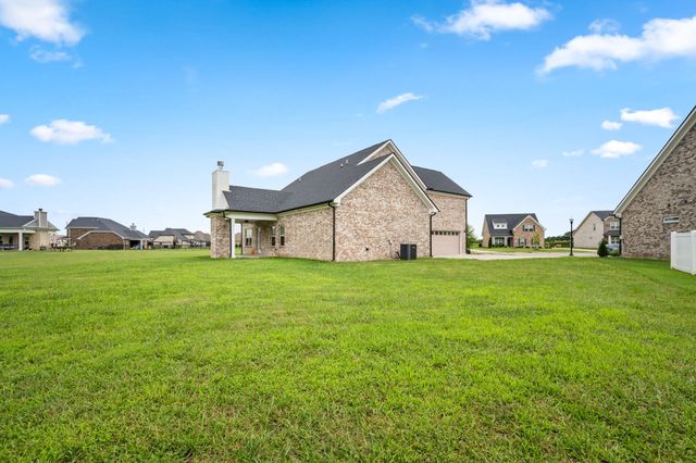 504 Golden Talon Ct, Eagleville, TN 37060