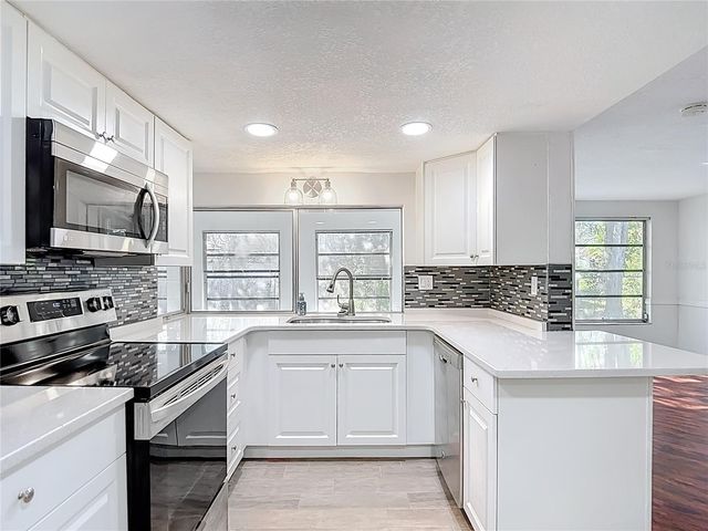 4320 NEWBURY DRIVE, New Port Richey, FL 34652