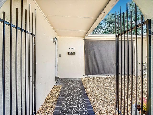 4320 NEWBURY DRIVE, New Port Richey, FL 34652