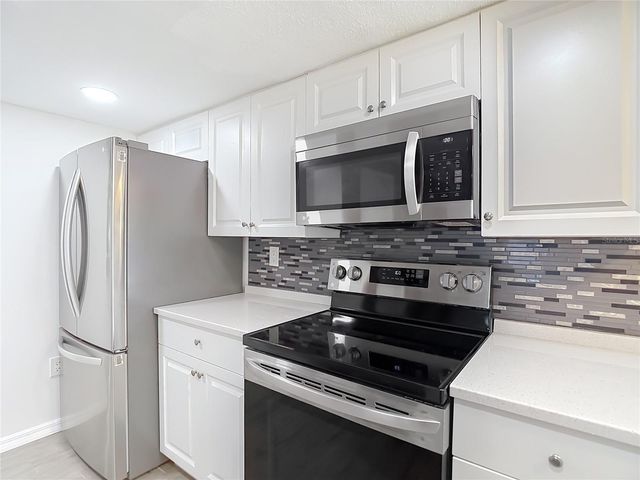 4320 NEWBURY DRIVE, New Port Richey, FL 34652