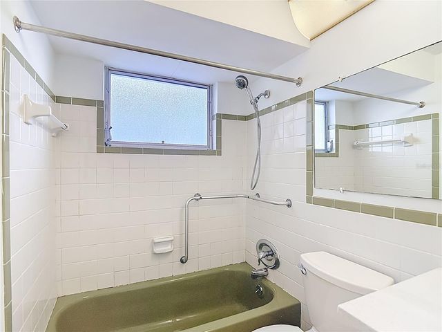 4320 NEWBURY DRIVE, New Port Richey, FL 34652